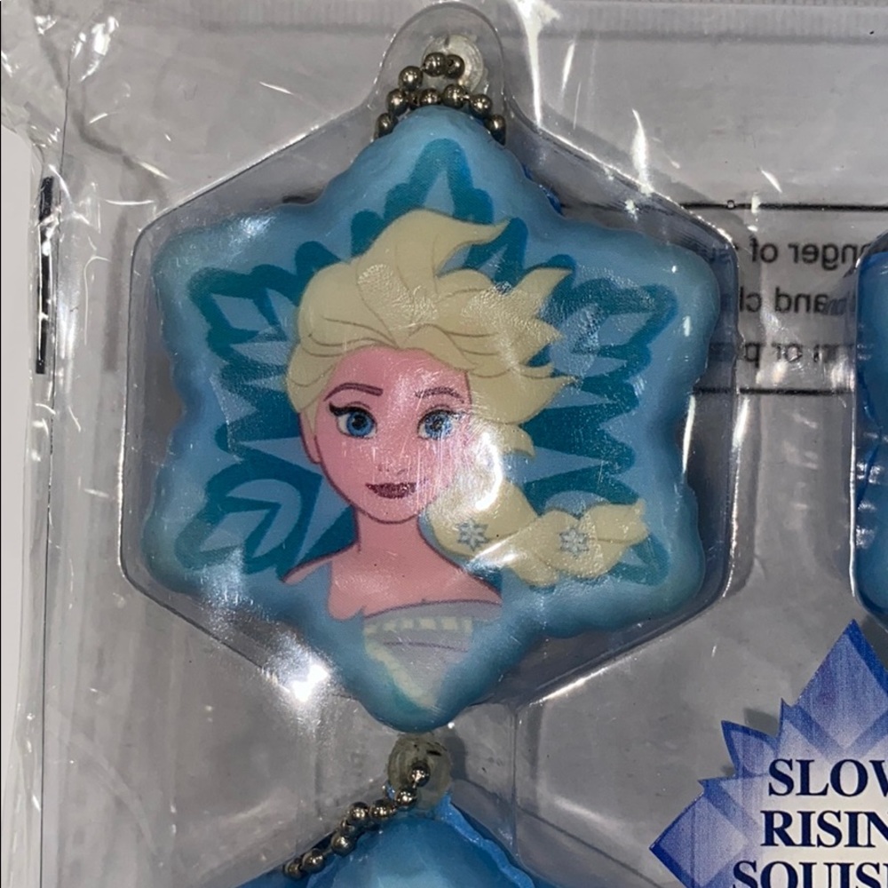Frozen keychains - Picture 3 of 5
